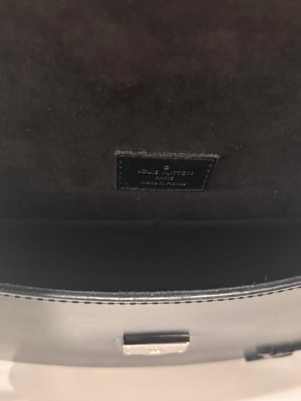 Louis Vuitton Luna Epi Leather Black with strap - Picture 6 of 11